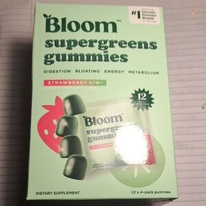 Bloom Supergreens Gummies - Green Strawberry Kiwi